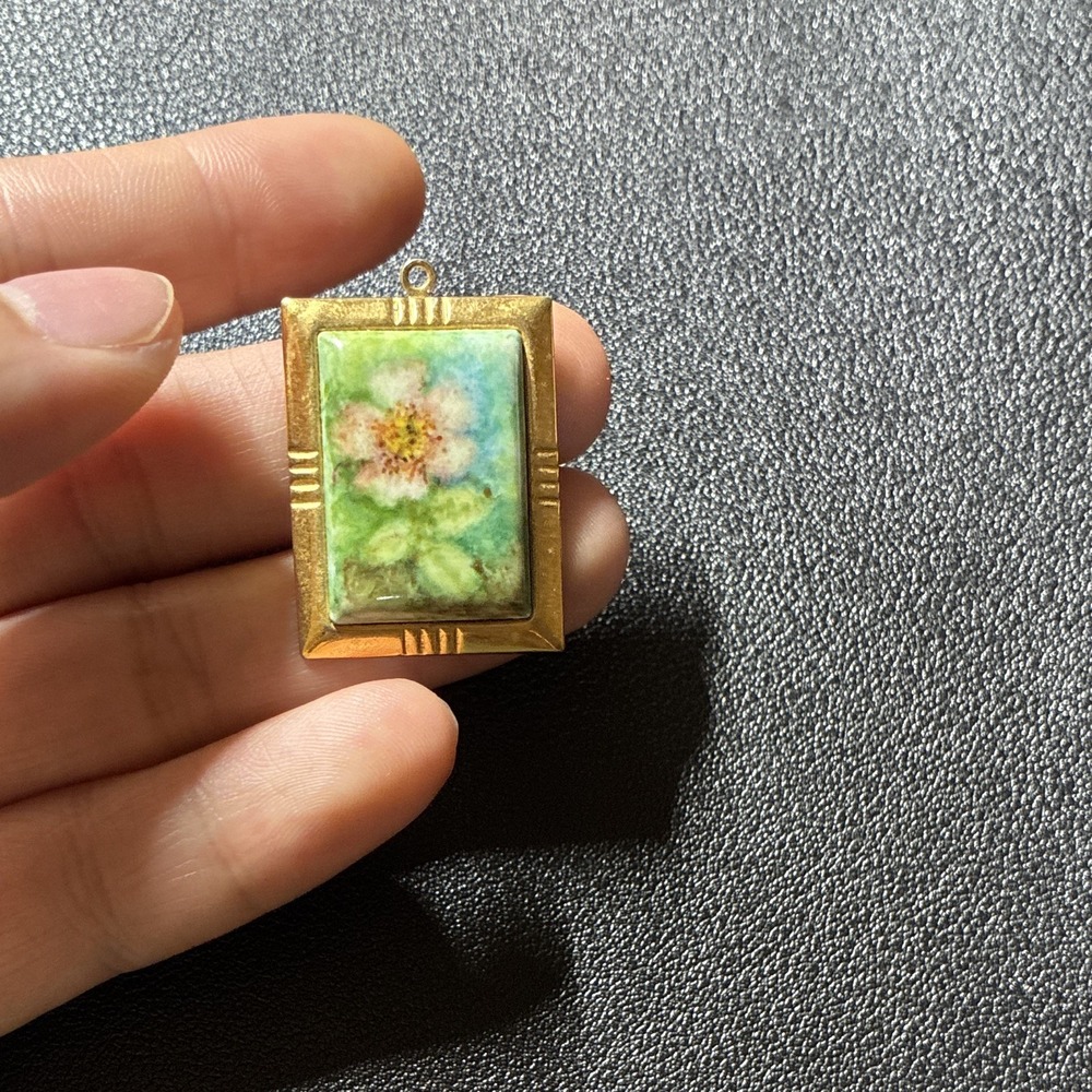 Vintage Floral Glass Pendant